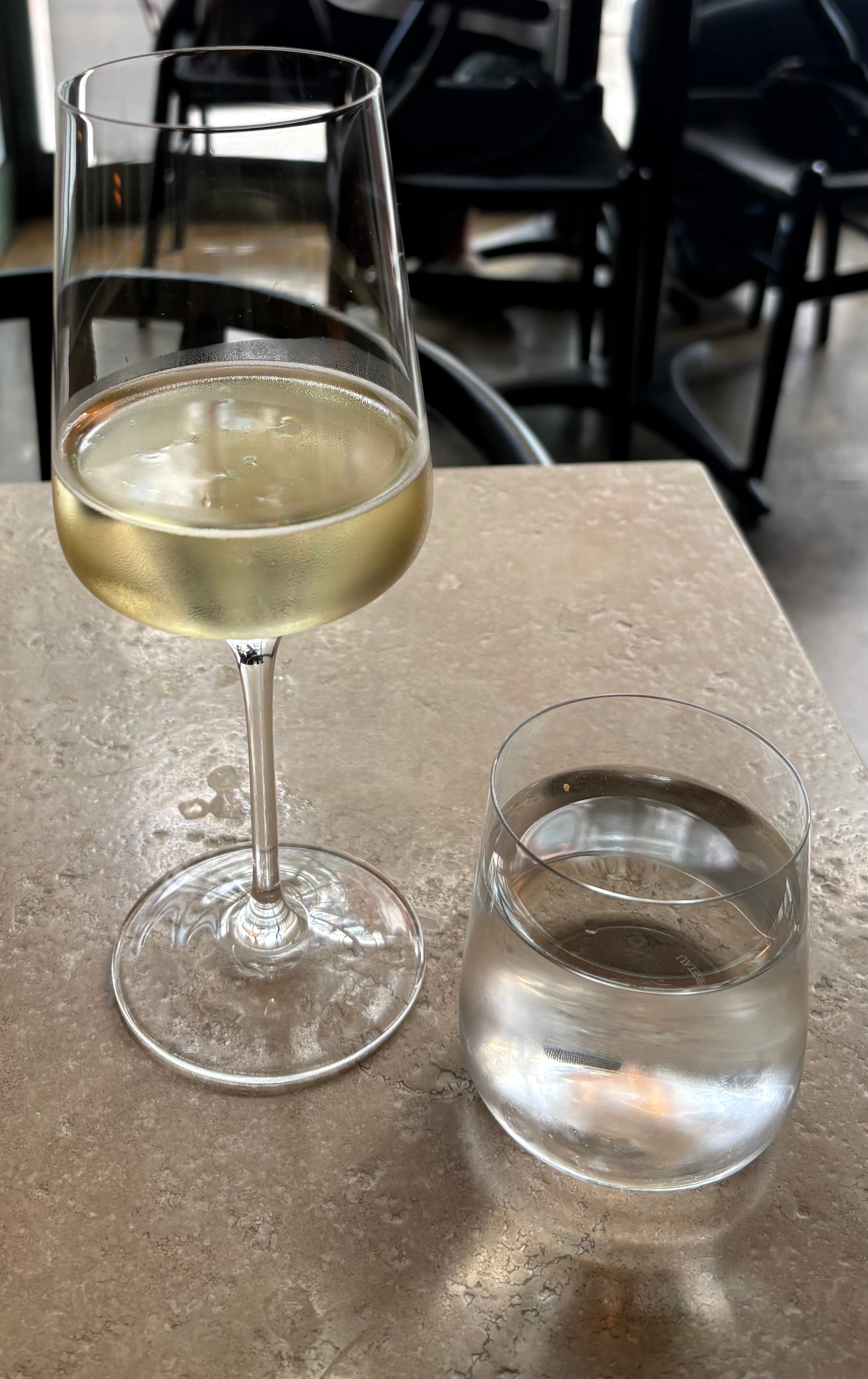 Prosecco at Liliana